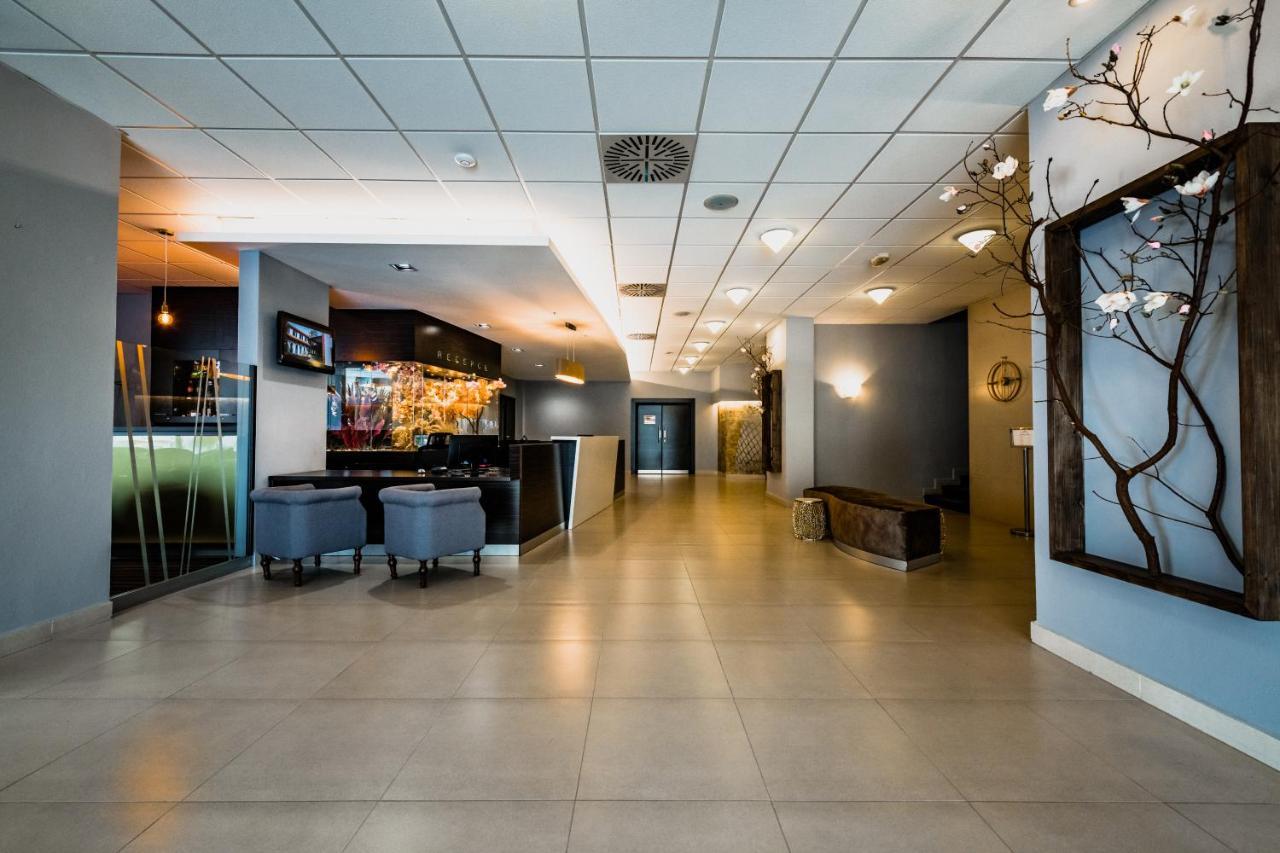 Hotel Palcat Tabor Zewnętrze zdjęcie