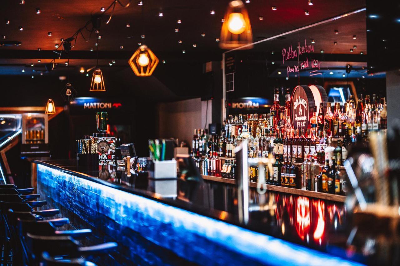 Hotel Palcat Tabor Zewnętrze zdjęcie