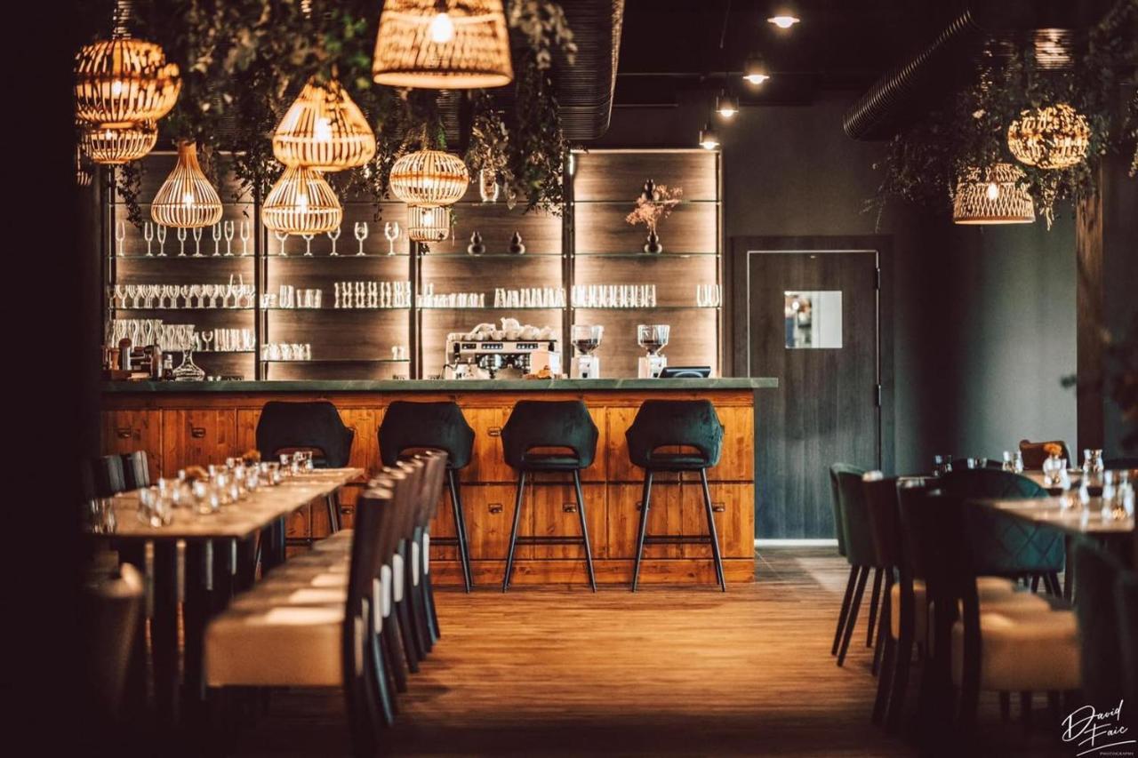 Hotel Palcat Tabor Zewnętrze zdjęcie